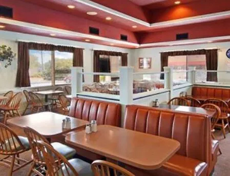 Hotel Days Inn Savannah - Oglethorpe Mall/Midtown